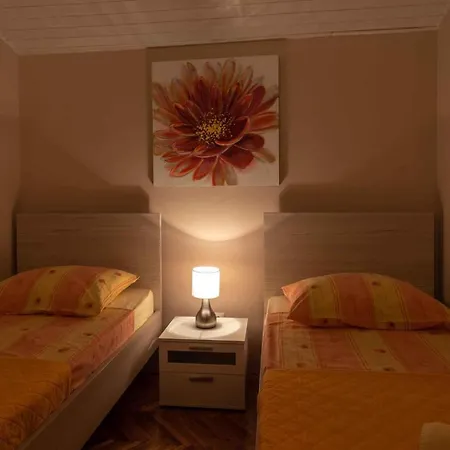 Apartment in Okrug Gornji 6139 Apartman Trogir