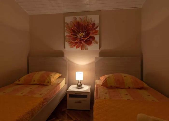In Okrug Gornji 6139 Appartement Trogir