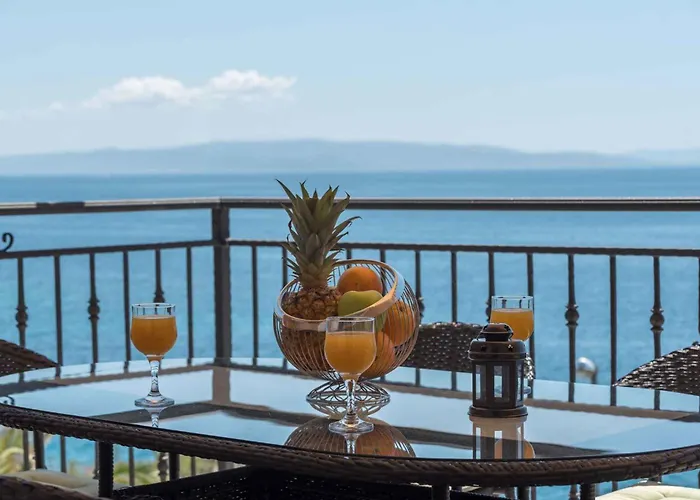 Appartement In Okrug Gornji 6139