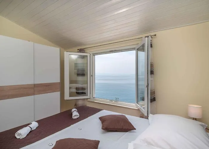 Daire In Okrug Gornji 6139 *