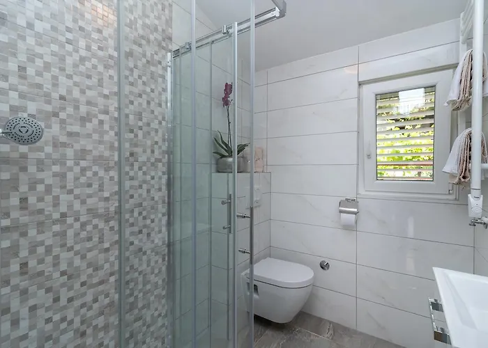 In Okrug Gornji 6139 Daire *